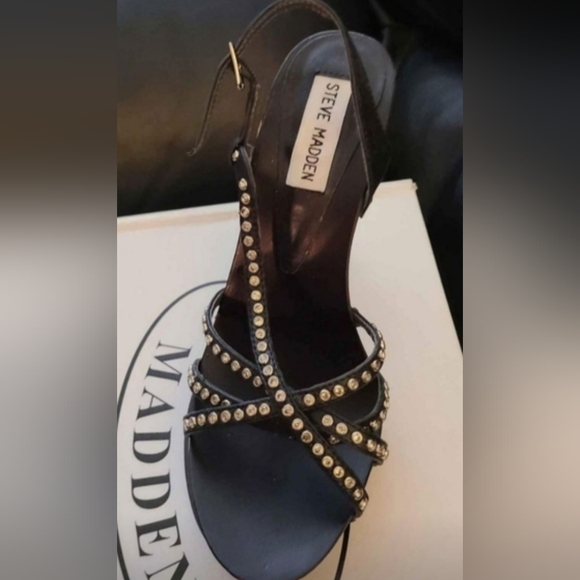 NIB Steve Madden Y2K Embellished Black Leather Sandals 6 - Picture 4 of 4